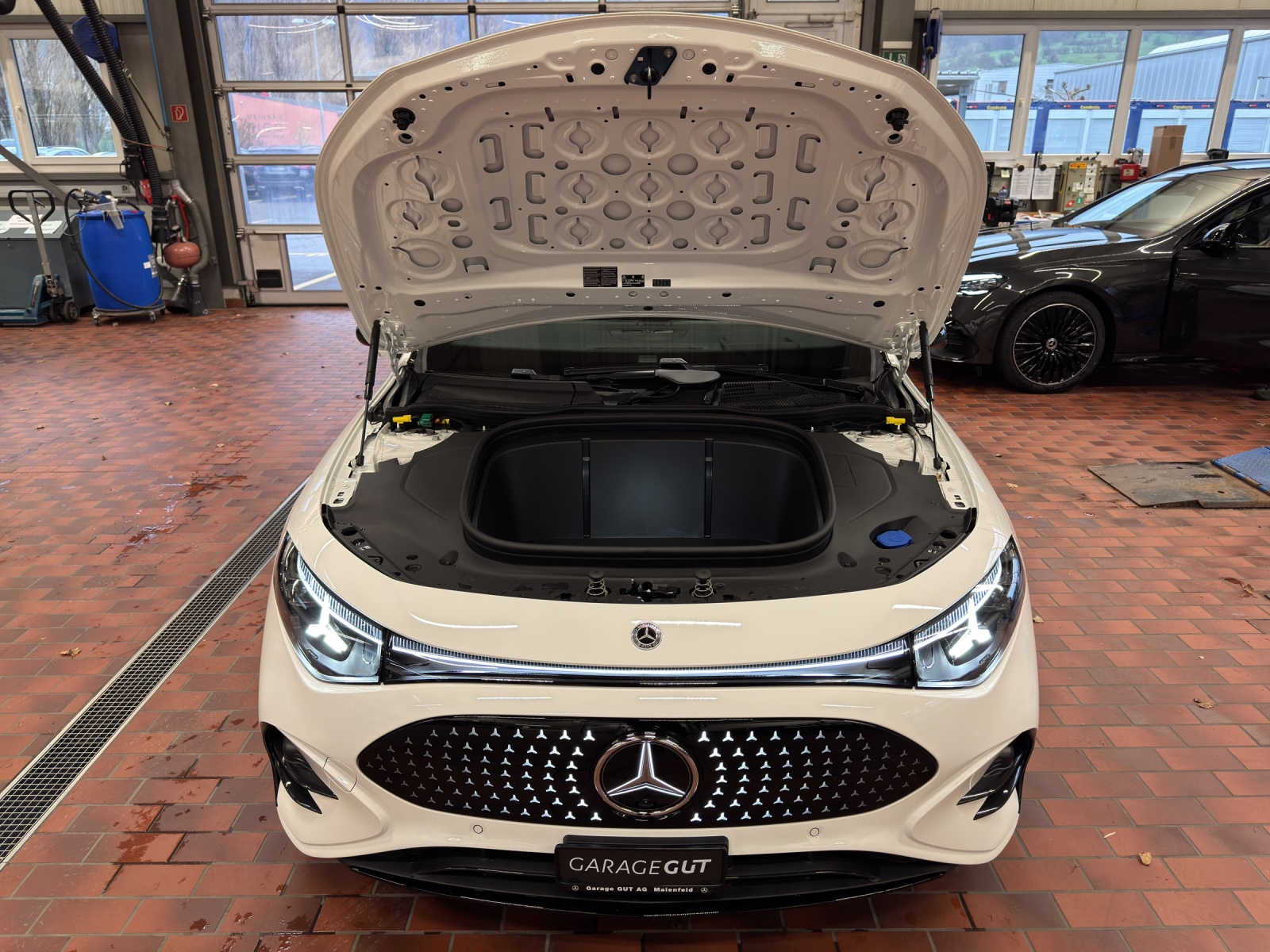 MERCEDES-BENZ CLA SB 350 4M 85 kWh EQ - 25