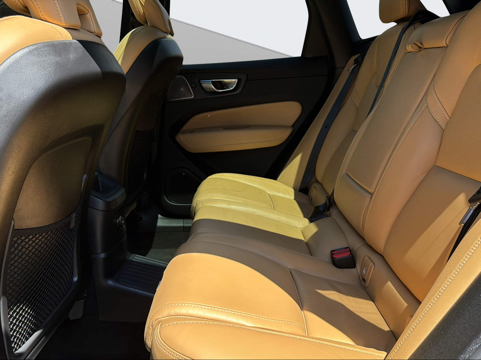 VOLVO XC60 T8 eAWD PluginHybrid Xcentric Geartronic - 16