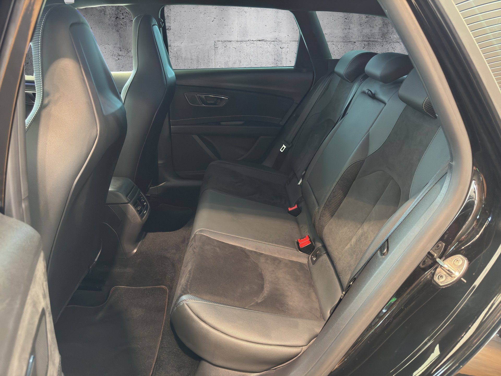 SEAT Leon ST 2.0 TSI Cupra 300 4 Drive DSG - 10