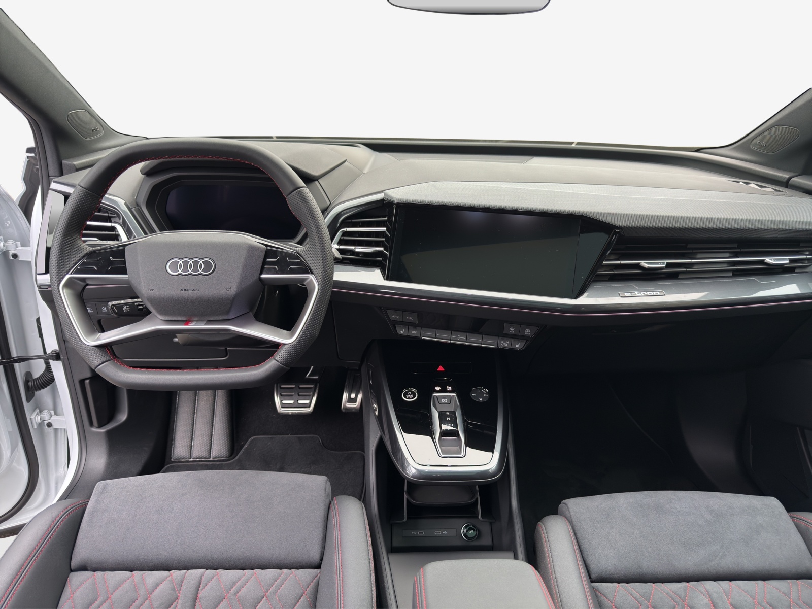 AUDI Q4 e-tron 45 quattro - 9