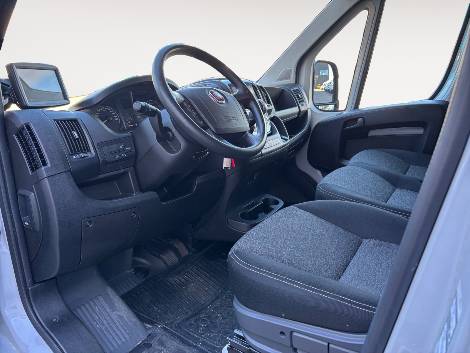 E-Ducato 35 47kWh L2H2