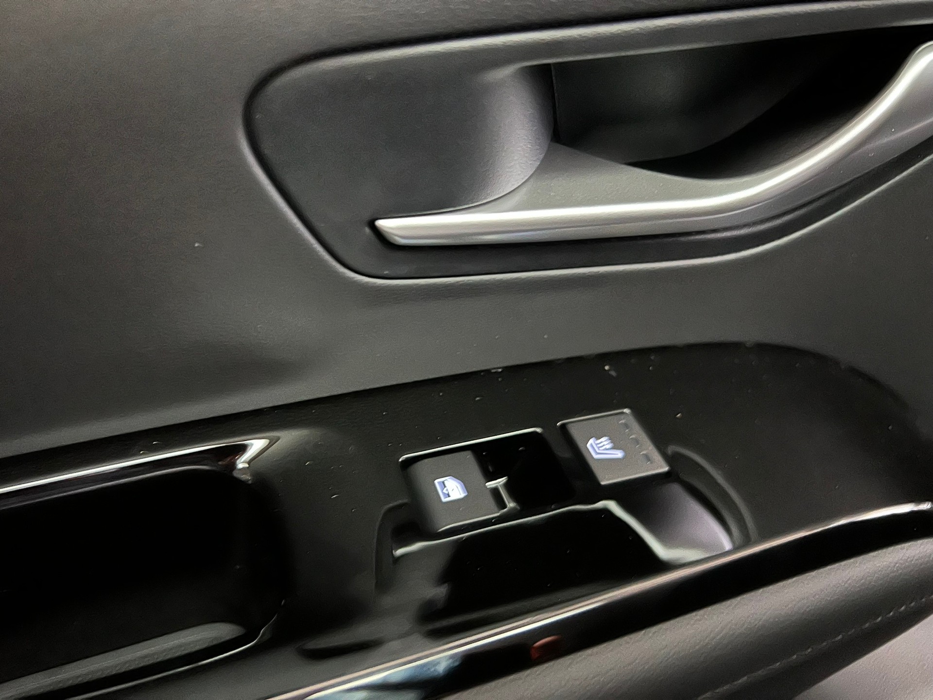 HYUNDAI Tucson 1.6 TGDI HEV Swiss Edition 4WD - 21