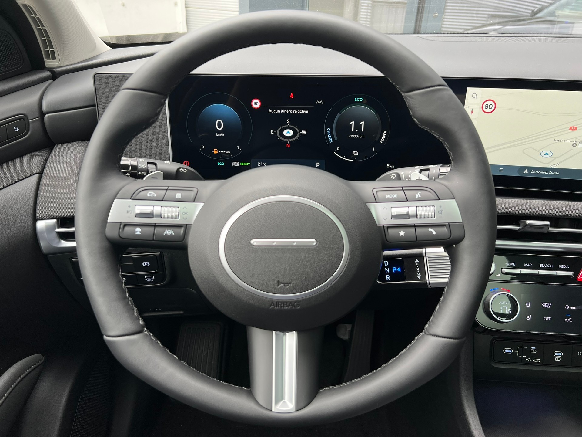 HYUNDAI Tucson 1.6 TGDI HEV Swiss Edition 4WD - 17