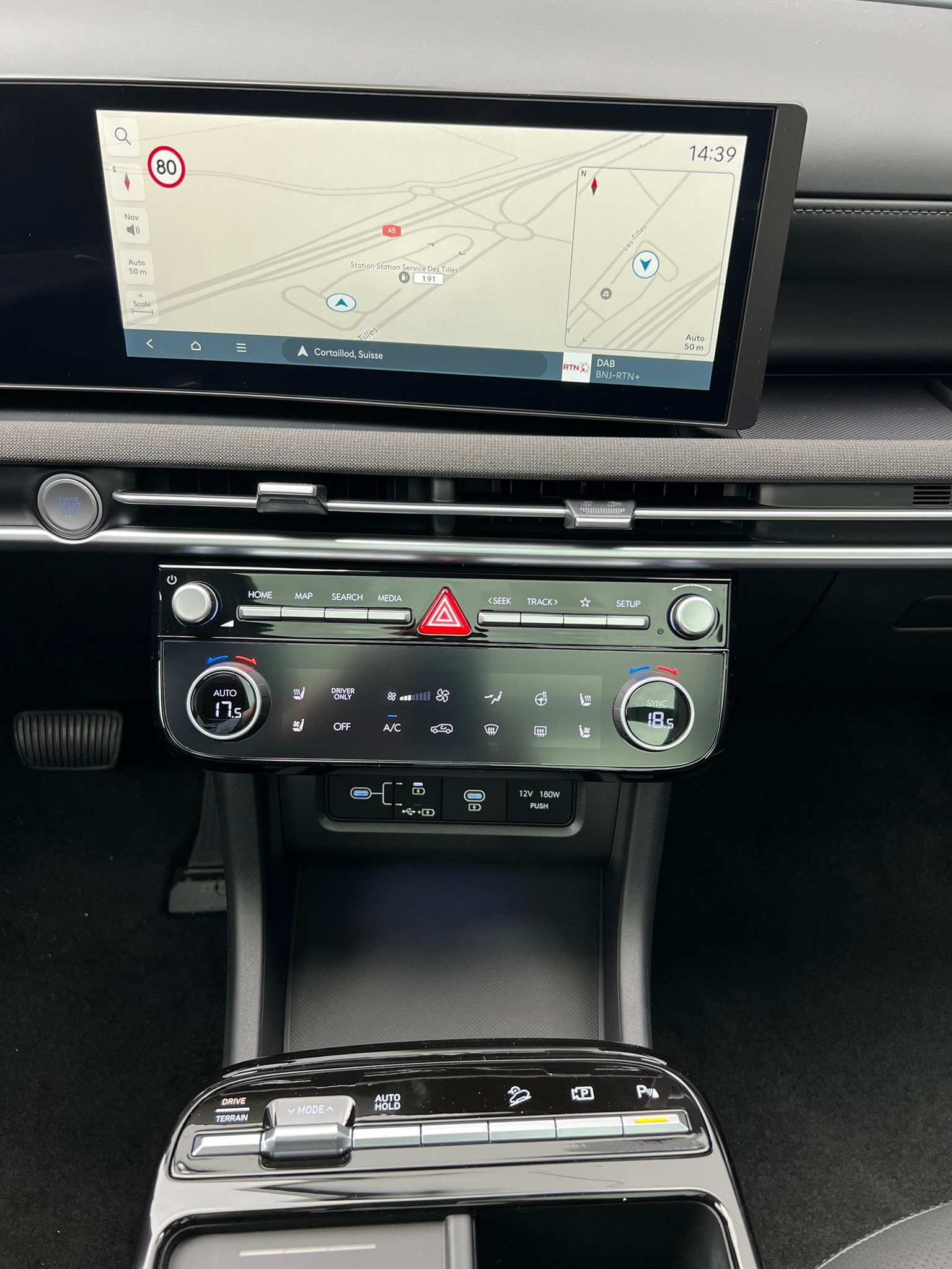 HYUNDAI Tucson 1.6 TGDI HEV Swiss Edition 4WD - 19