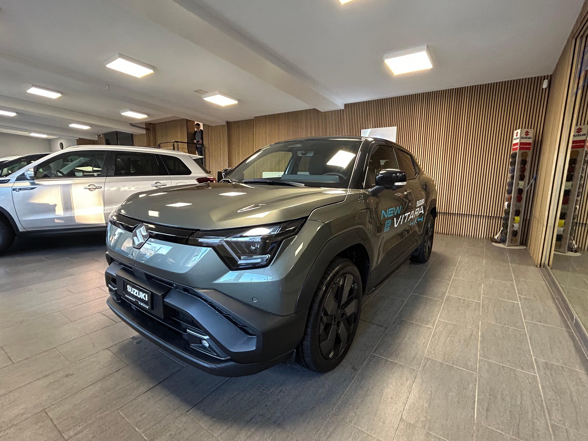 SUZUKI e Vitara Compact Top 4x4 - 5