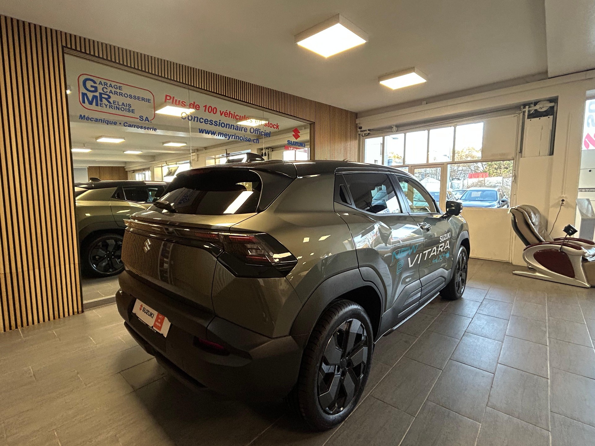 SUZUKI e Vitara Compact Top 4x4 - 8