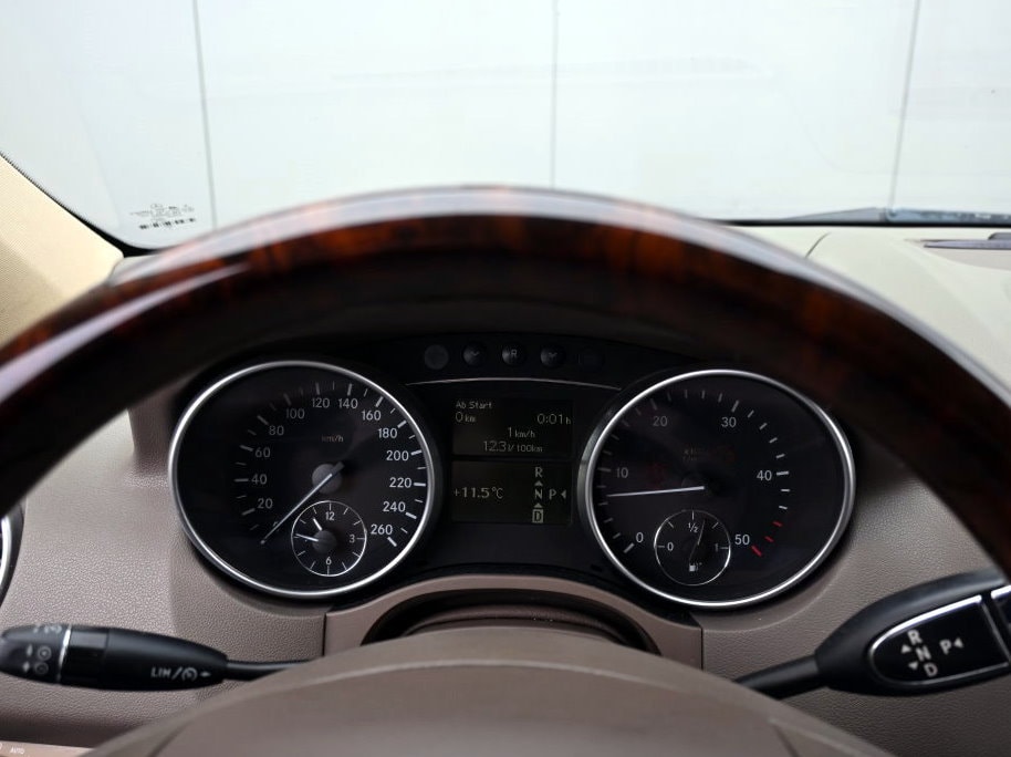 MERCEDES-BENZ ML 320 CDI 4Matic 7G-Tronic - 10