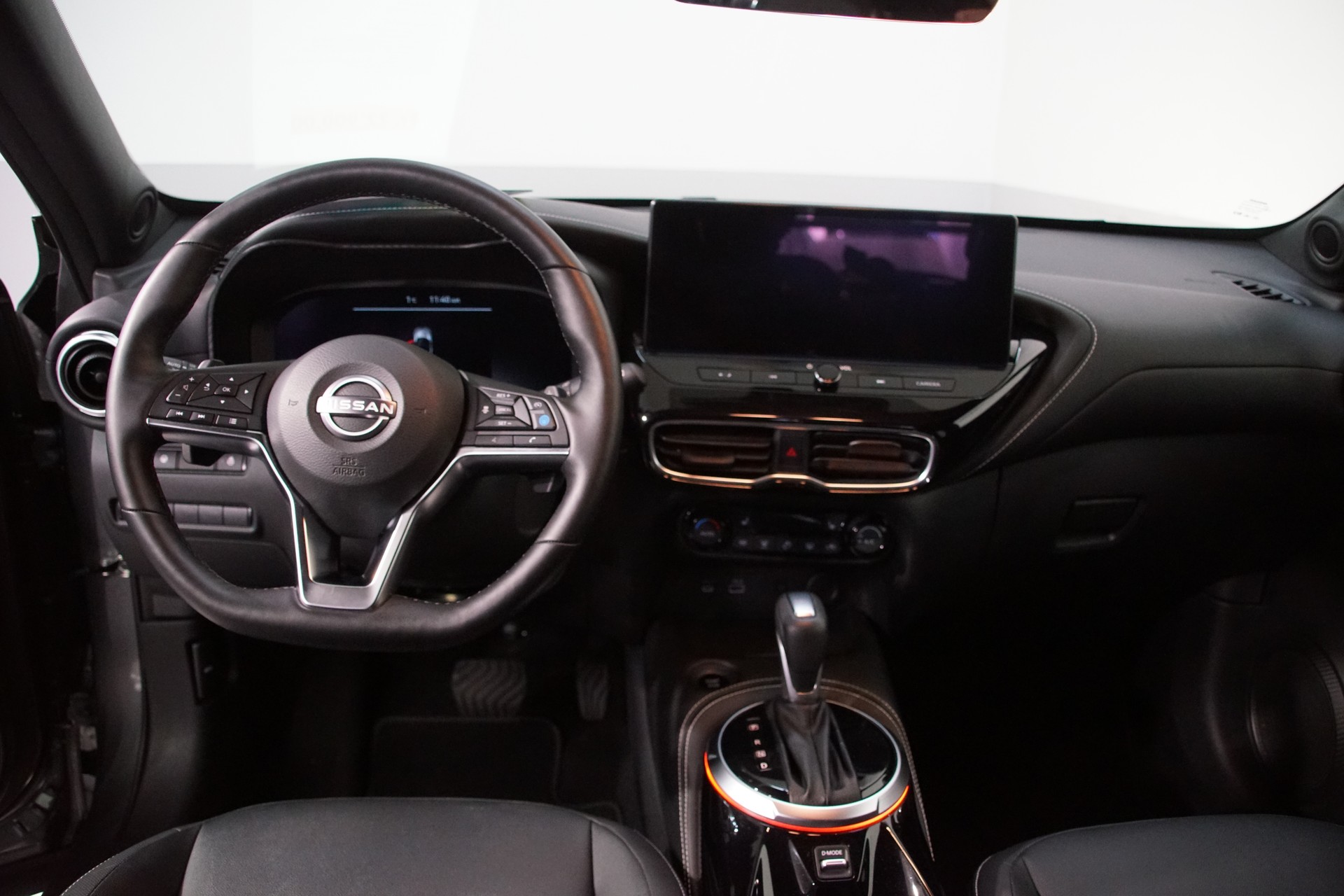 NISSAN Juke 1.0 DIG-T *Tekna* DCT Facelift - 16