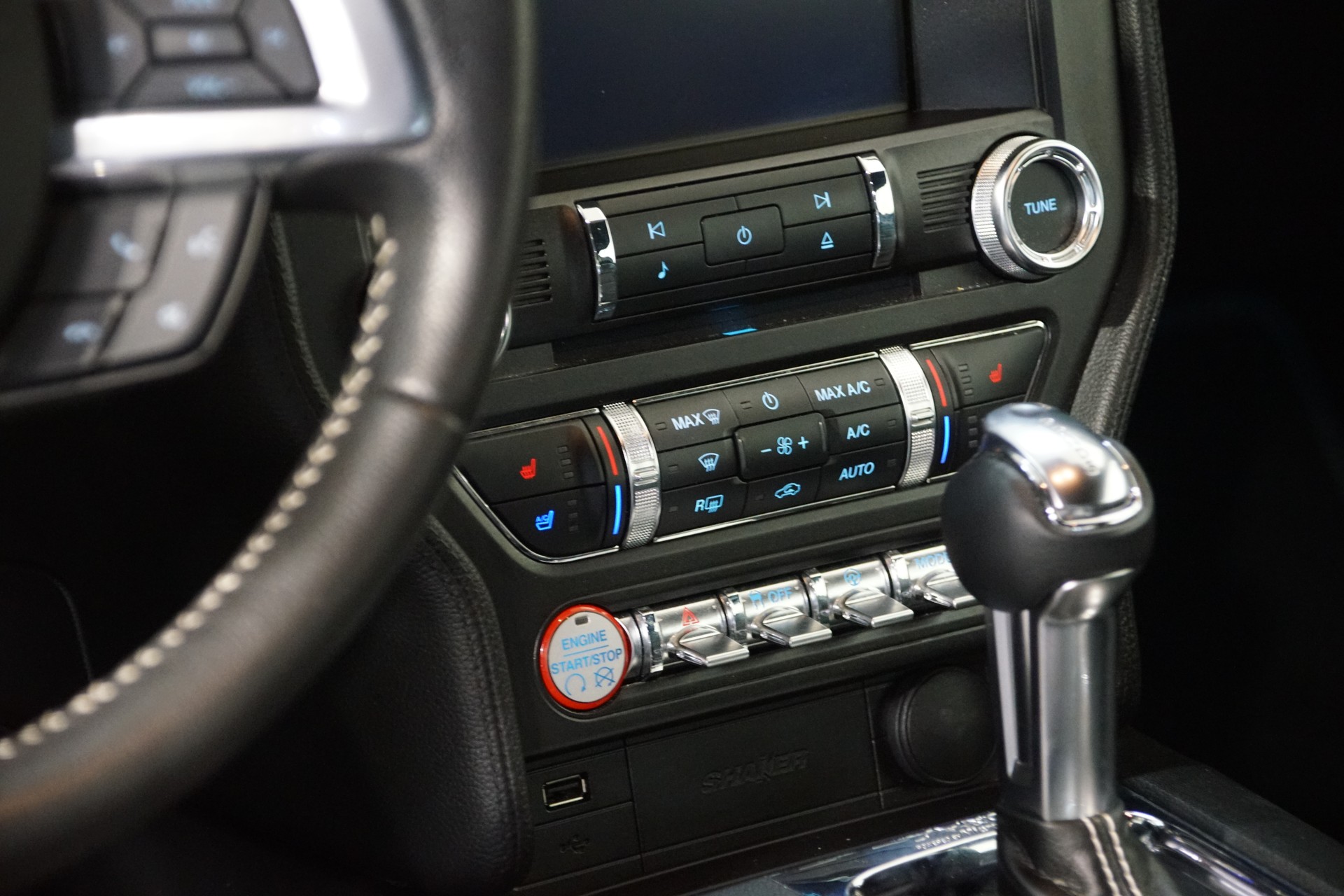 FORD Mustang 5.0 GT 50 YEARS - 16