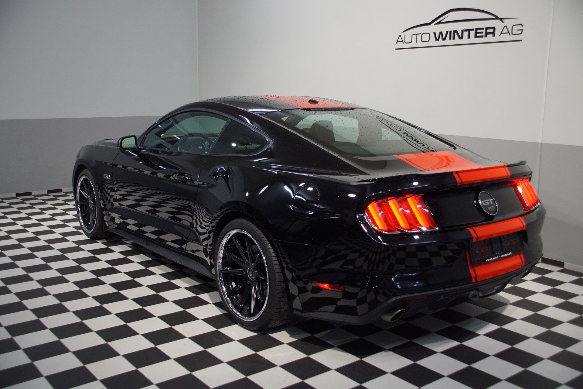FORD Mustang 5.0 GT 50 YEARS - 7