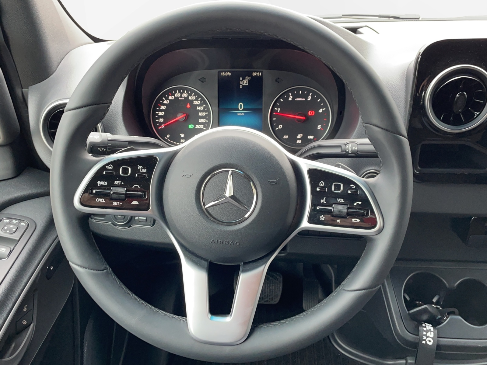 MERCEDES-BENZ 4x4 Inova Roadtrip 190 PS - 7