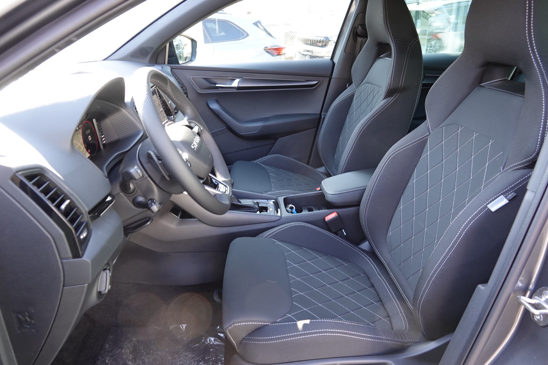 SKODA Karoq 2.0TSI Sportline Dynamic Limited 4x4 - 14