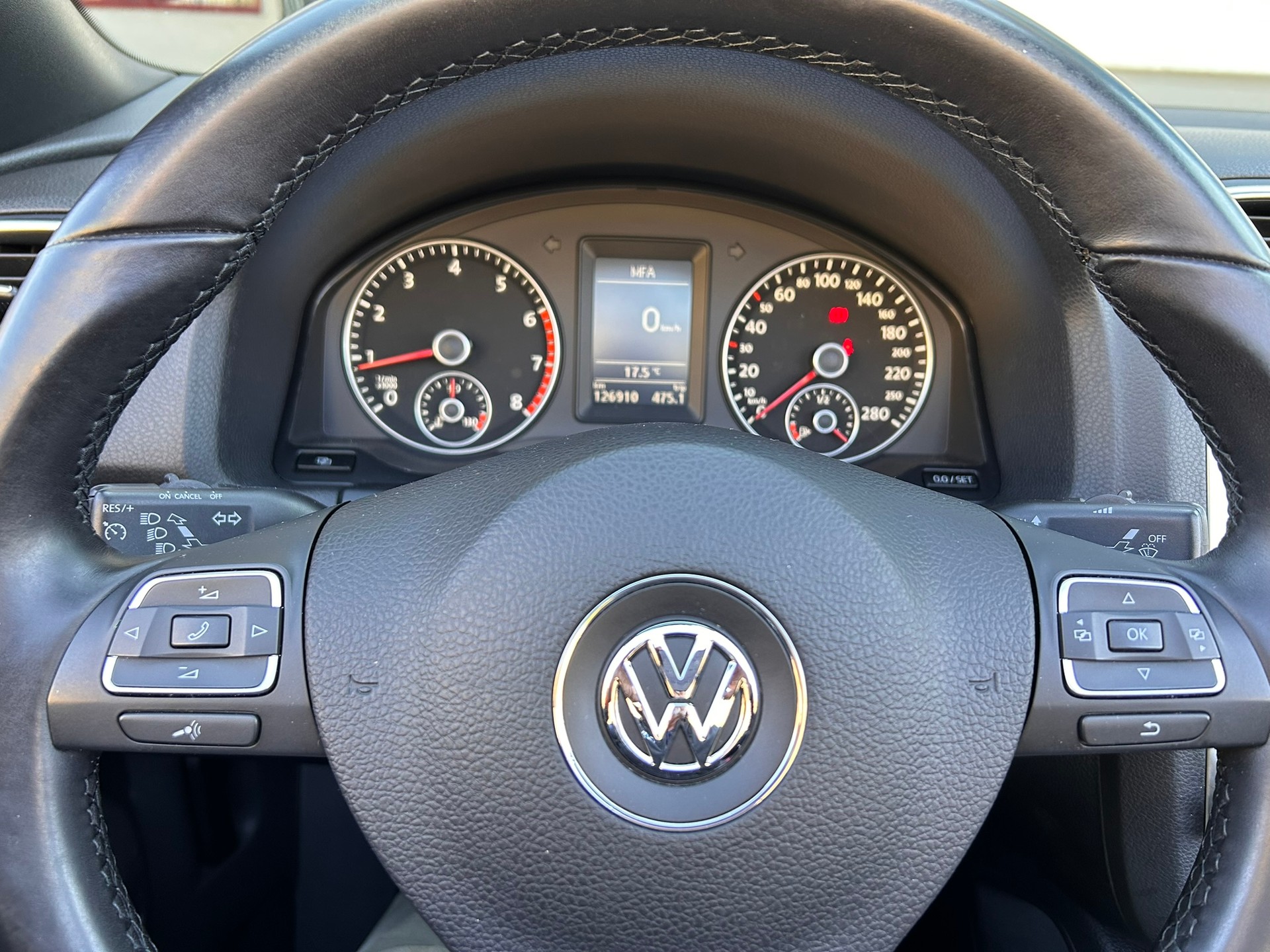 VW Eos 2.0 TSI DSG - 9