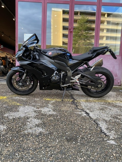 HONDA CBR 1000 RR-R - 6