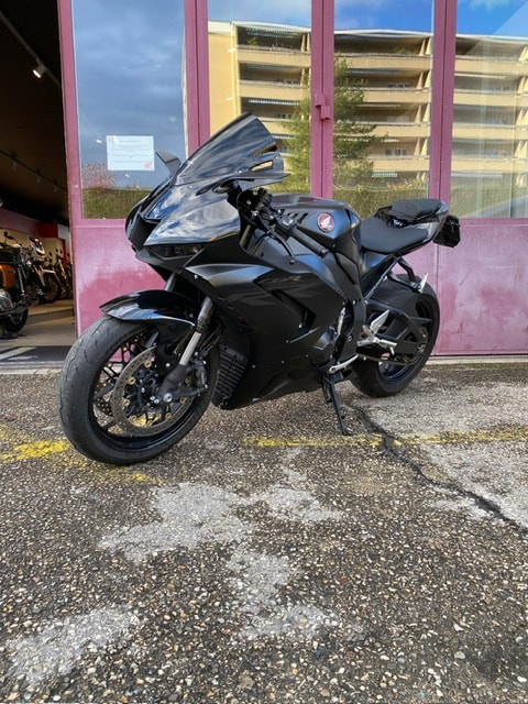 HONDA CBR 1000 RR-R - 7