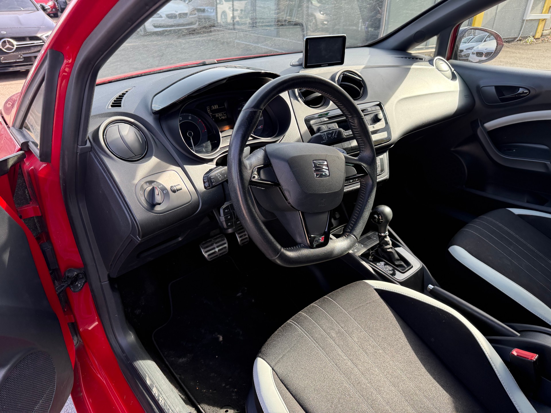 SEAT Ibiza SC 1.4 TSI Cupra DSG - 5