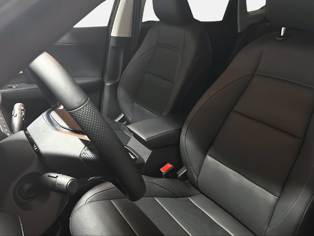 MG ZS 1.5 Hybrid+ Luxury - 12