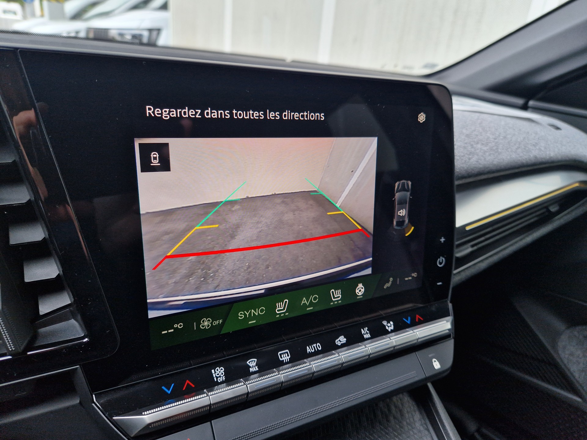 RENAULT Mégane E-TECH EV60 Techno - 10