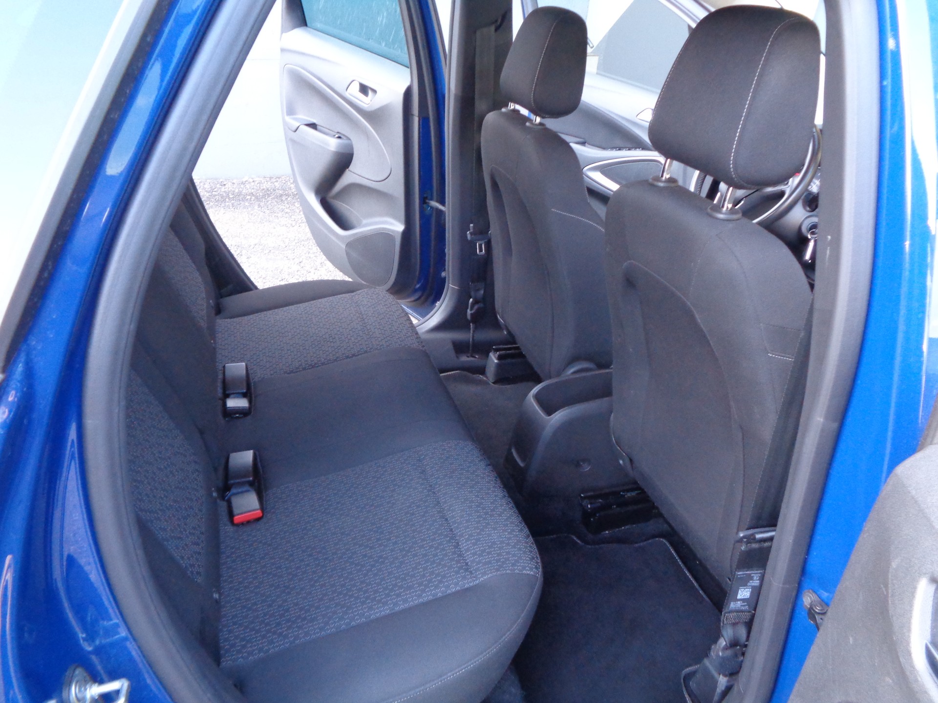 OPEL Crossland X 1.2i Enjoy - 10