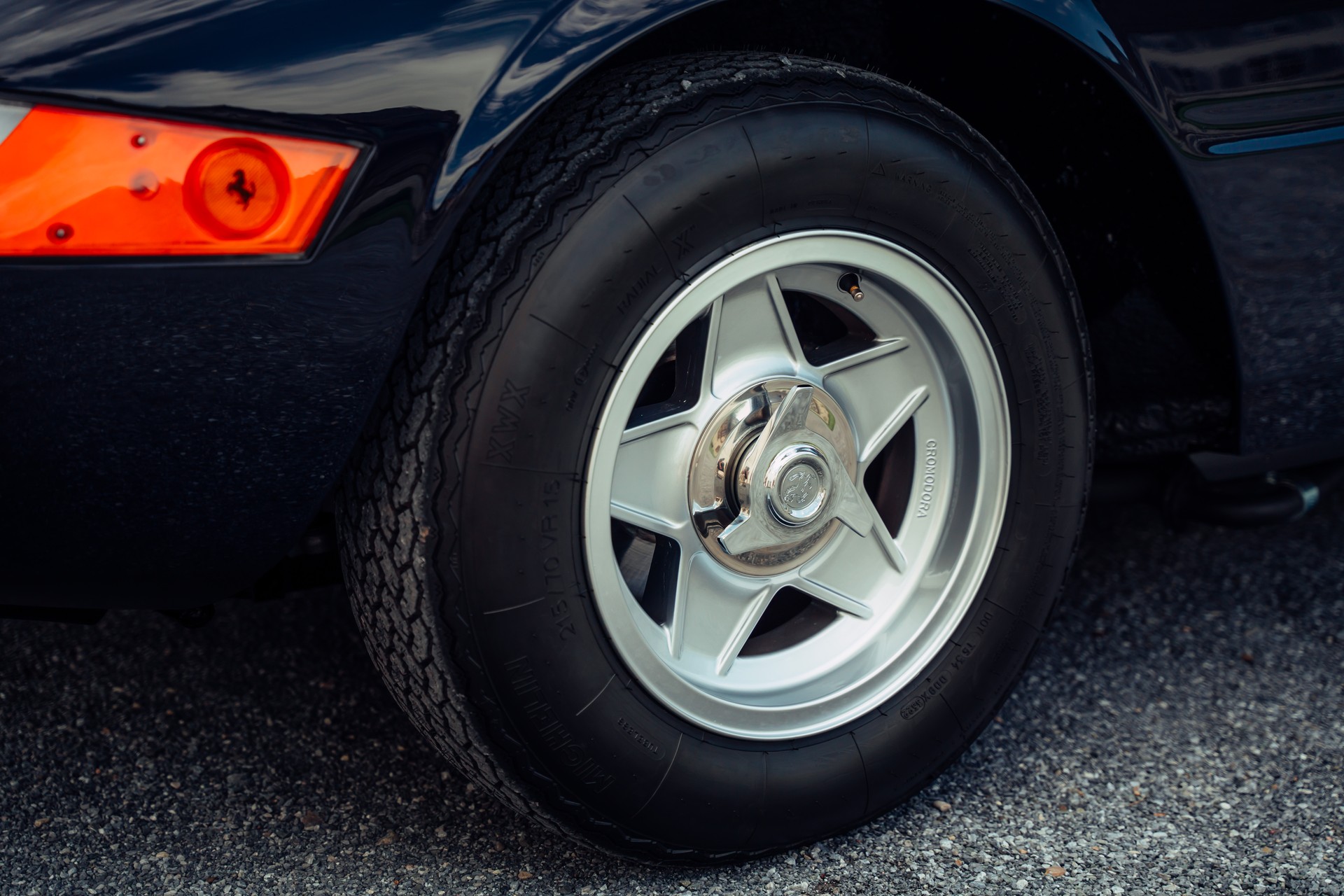 FERRARI 365 GTB/4 Daytona - 26