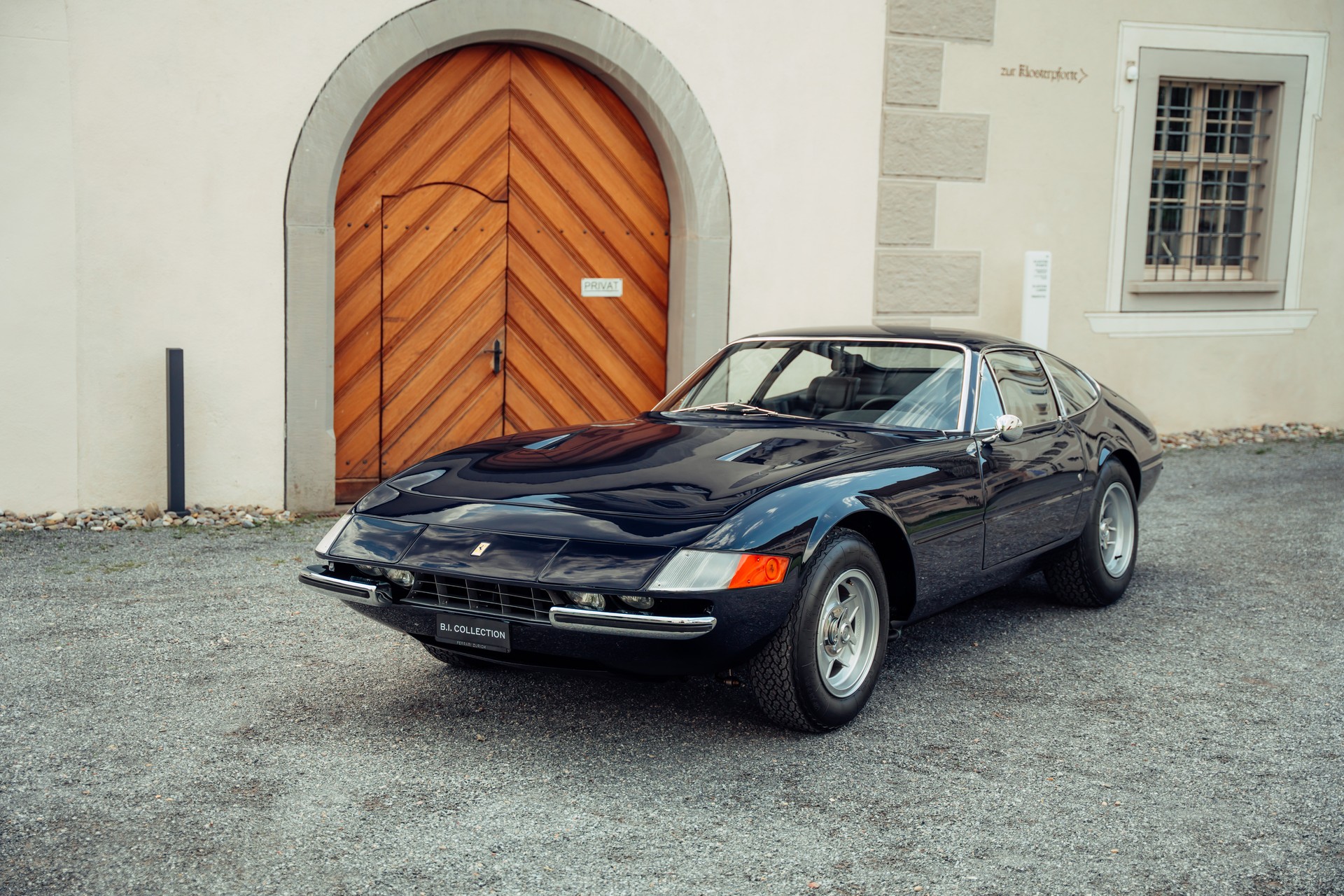 FERRARI 365 GTB/4 Daytona - 25