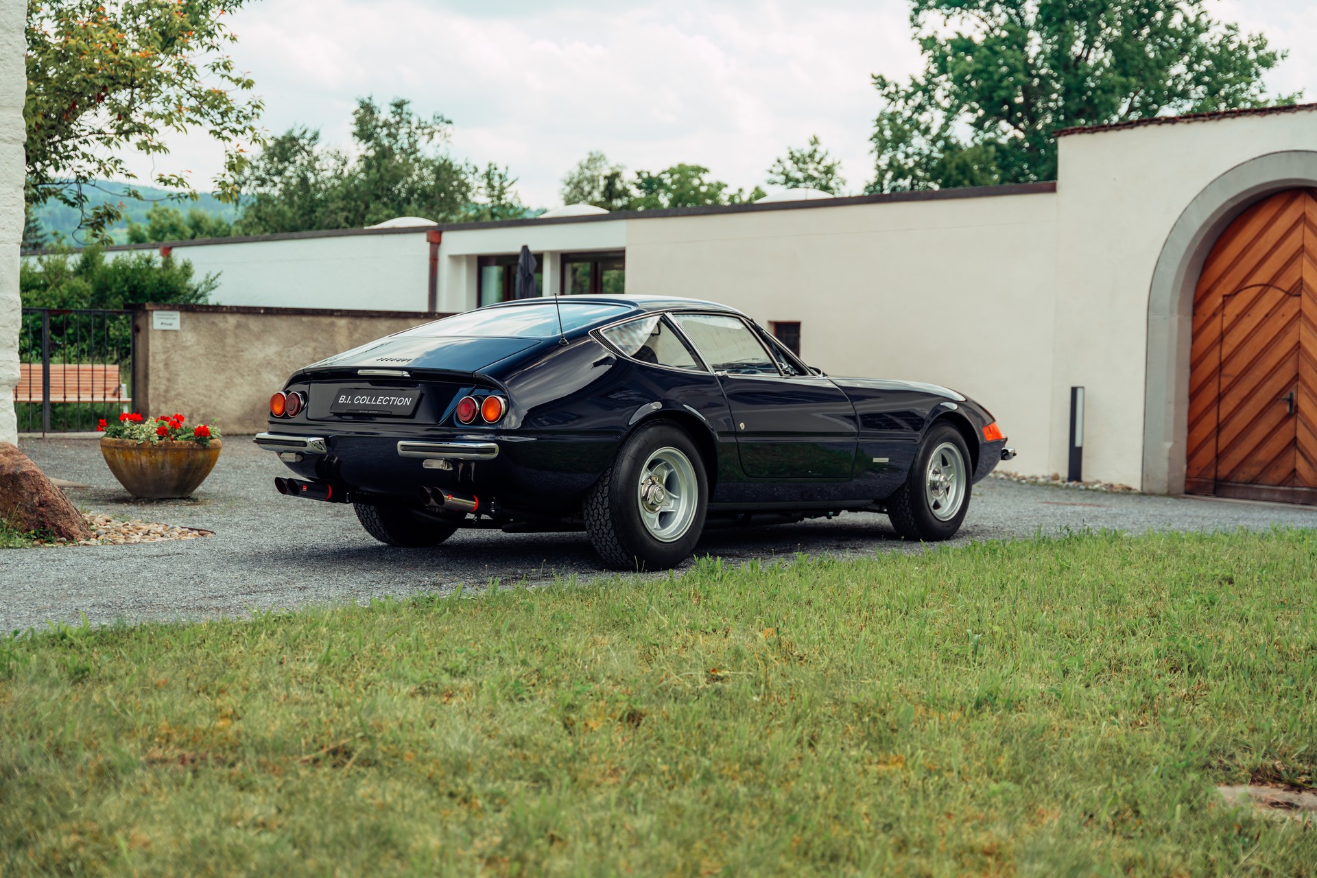 FERRARI 365 GTB/4 Daytona - 3