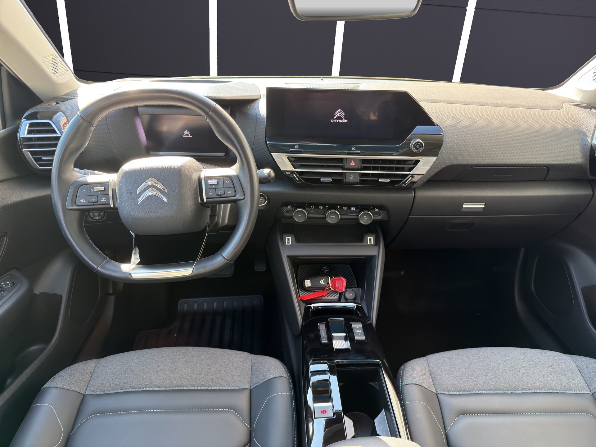 CITROEN C4 X Shine - 8