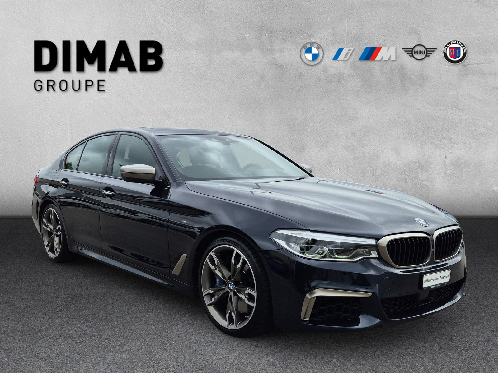 BMW M550i xDrive - 7