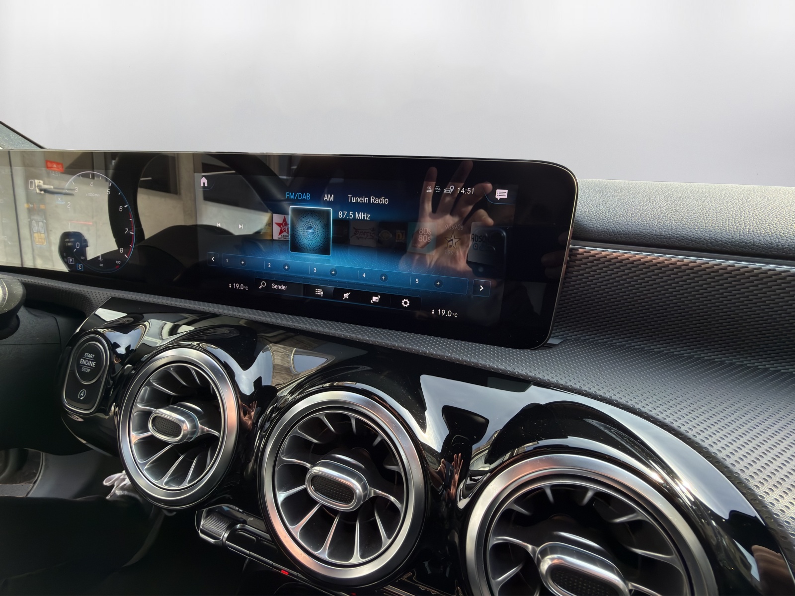 MERCEDES-BENZ A 200 Progressive 7G-DCT - 9