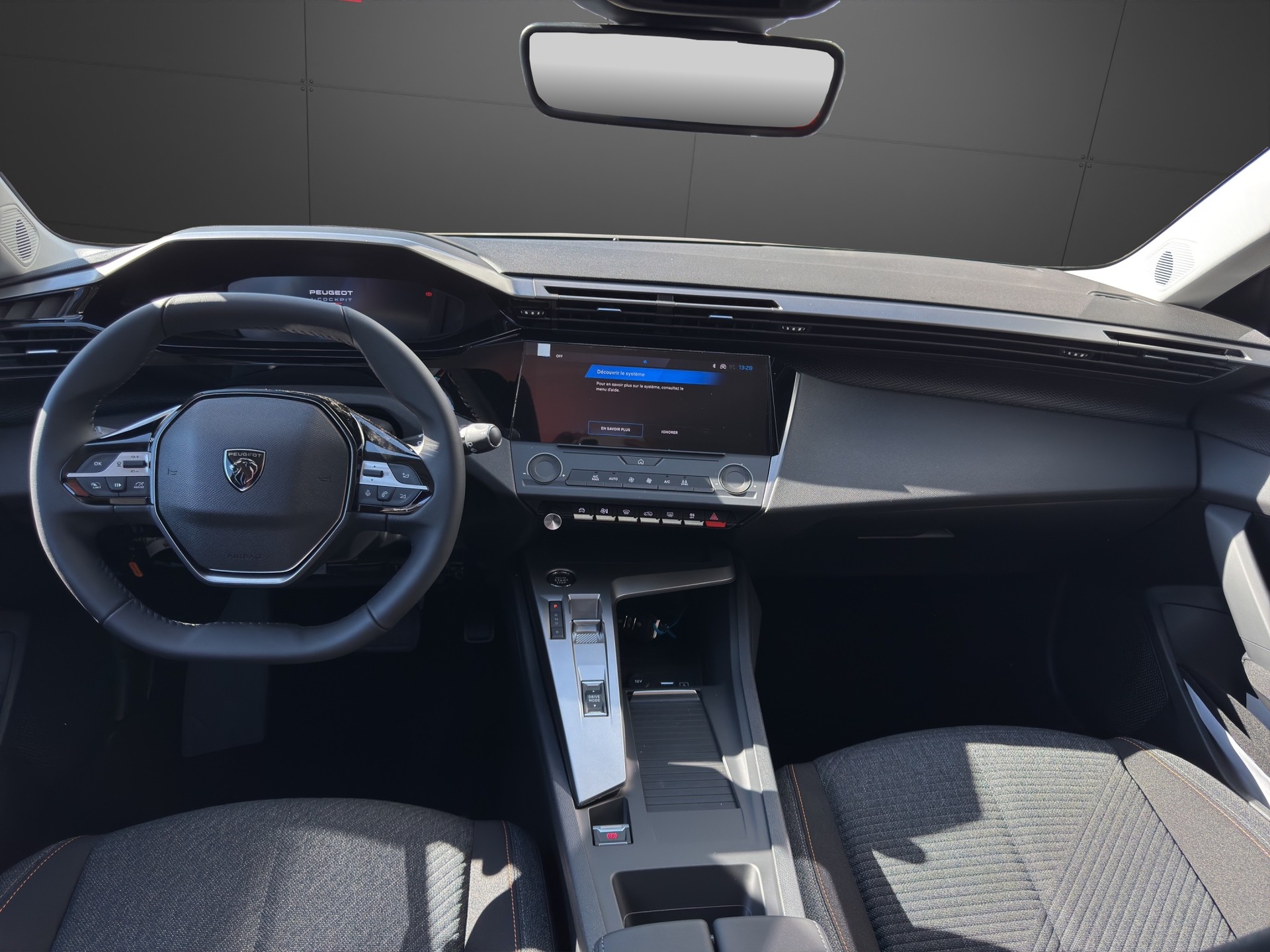 PEUGEOT 308 54kWh Style - 8