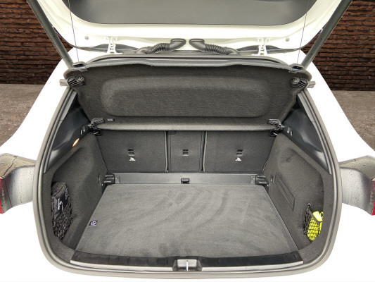 MERCEDES-BENZ GLA 200 7G-DCT - 7