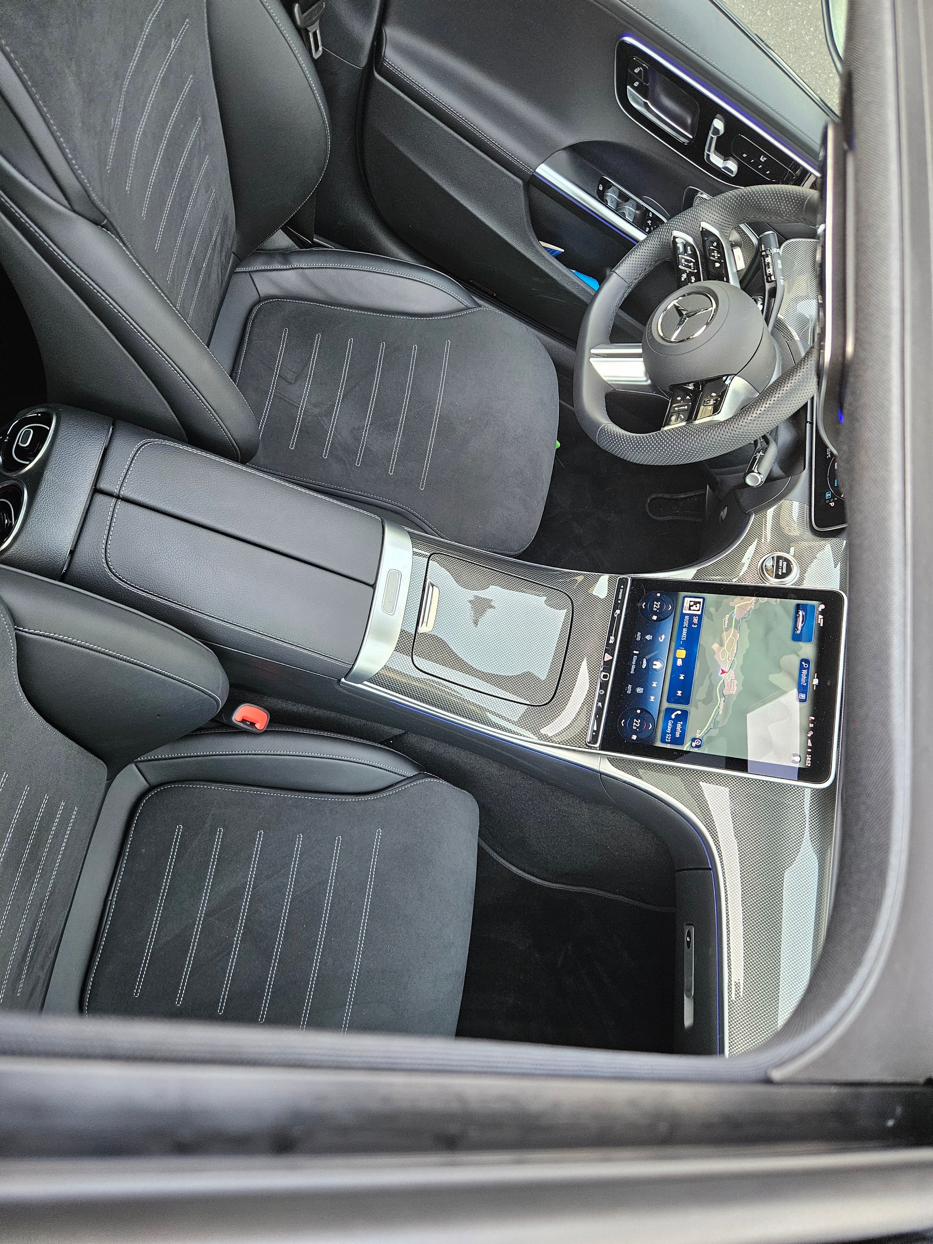 MERCEDES-BENZ C 220 d Swiss Star AMG Line 4matic Kombi - 17