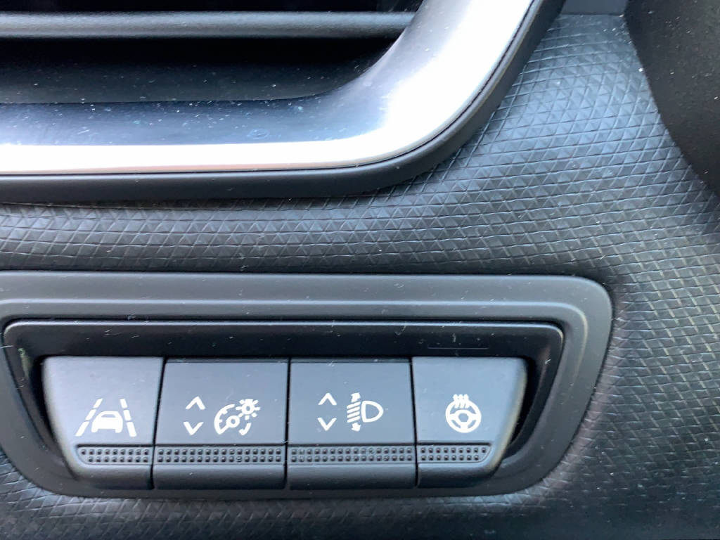 RENAULT Clio INTENS E-TECH 140 - 12