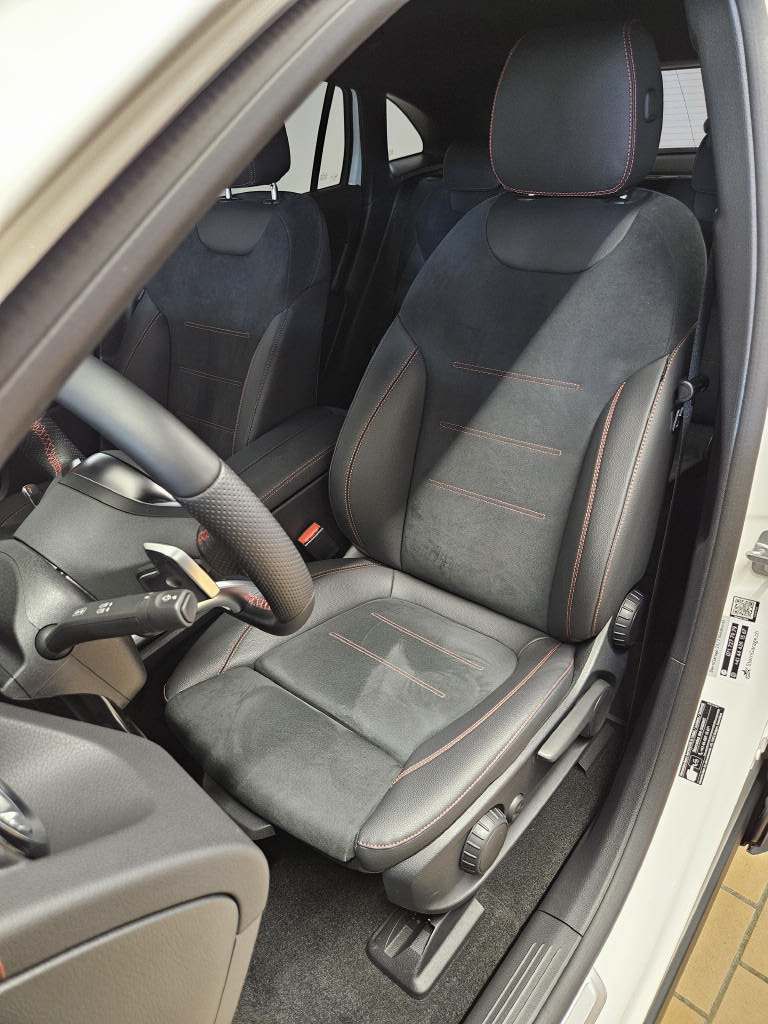 MERCEDES-BENZ EQA 300 4Matic Swiss Star - 5