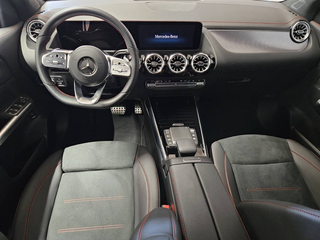 MERCEDES-BENZ EQA 300 4Matic Swiss Star - 7