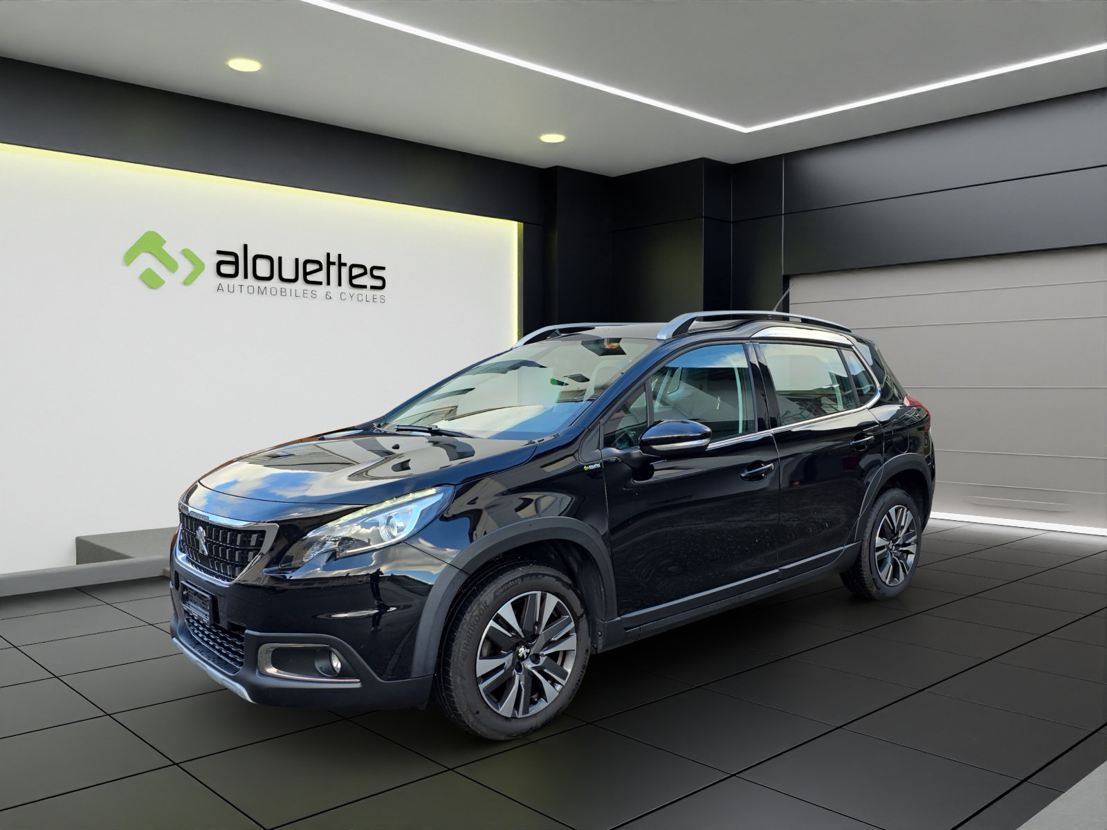 PEUGEOT 2008 1.2 PureTech Allure