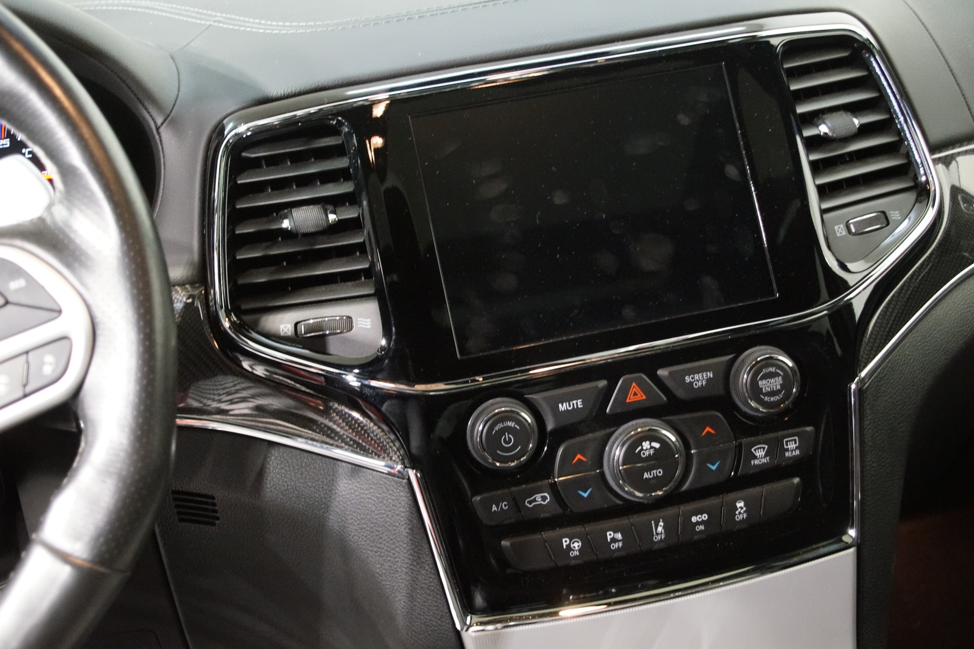 JEEP Grand Cherokee 6.4 V8 HEMI SRT8 Automatic - 17