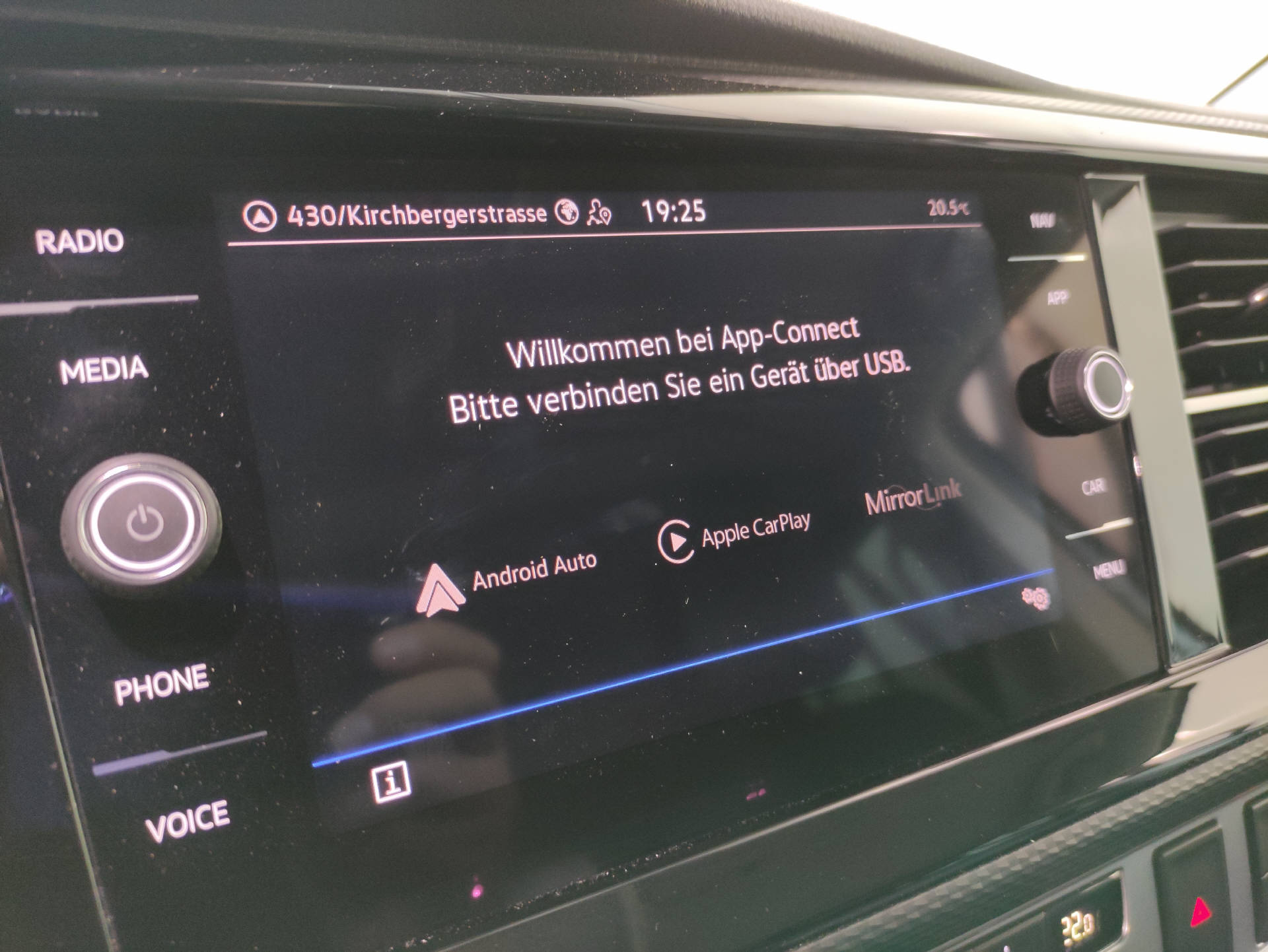 VW T6.1 Multivan 2.0 TDI 204 DSG 4m - 8