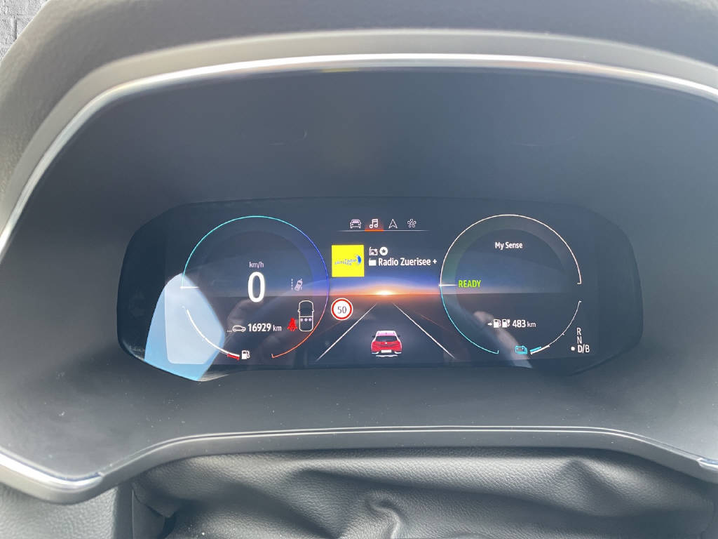 RENAULT Captur INTENS E-Tech Plug-in 160 - 13