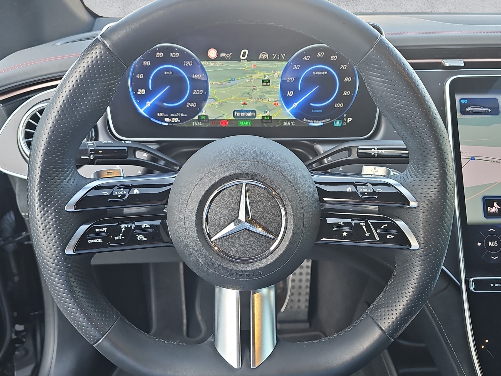 MERCEDES-BENZ EQE 350 4 Matic Executive Edition - 12