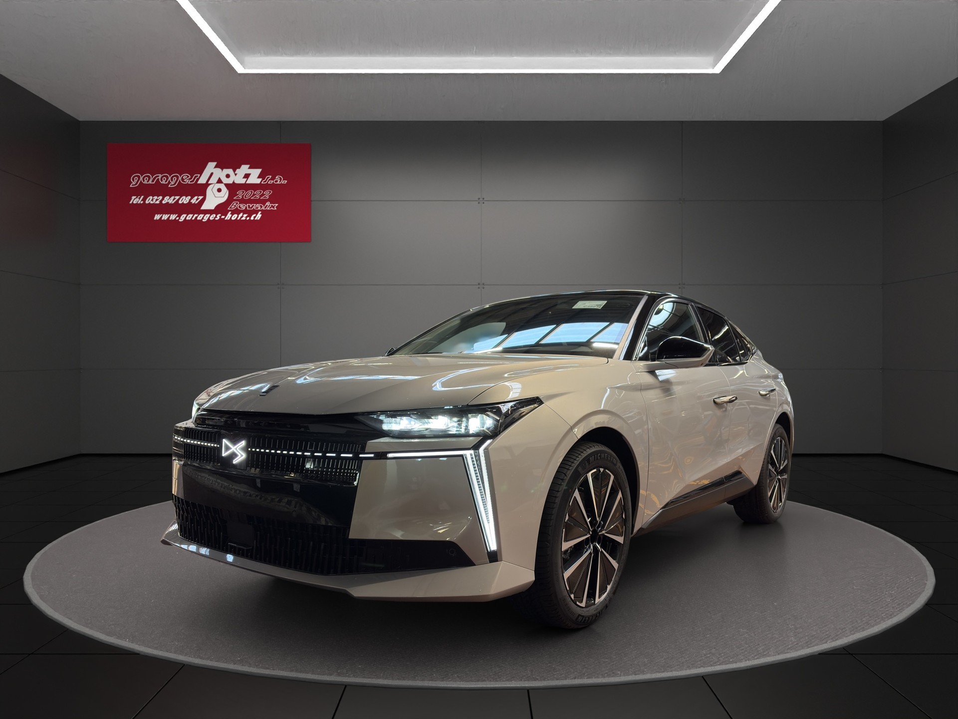 DS AUTOMOBILES DS4 E-Tense Etoile