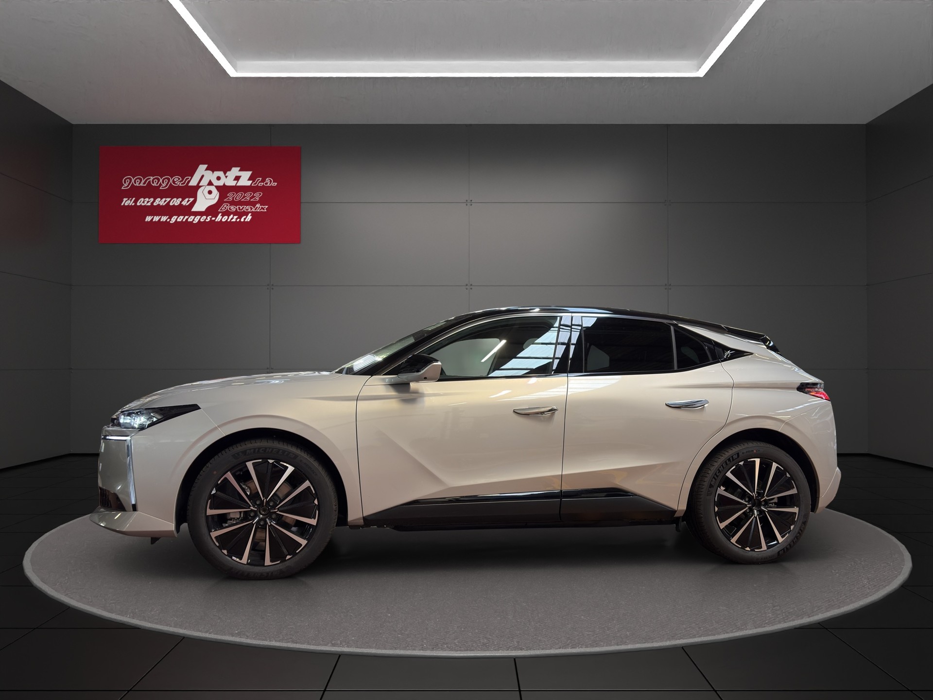 DS AUTOMOBILES DS4 E-Tense Etoile - 2