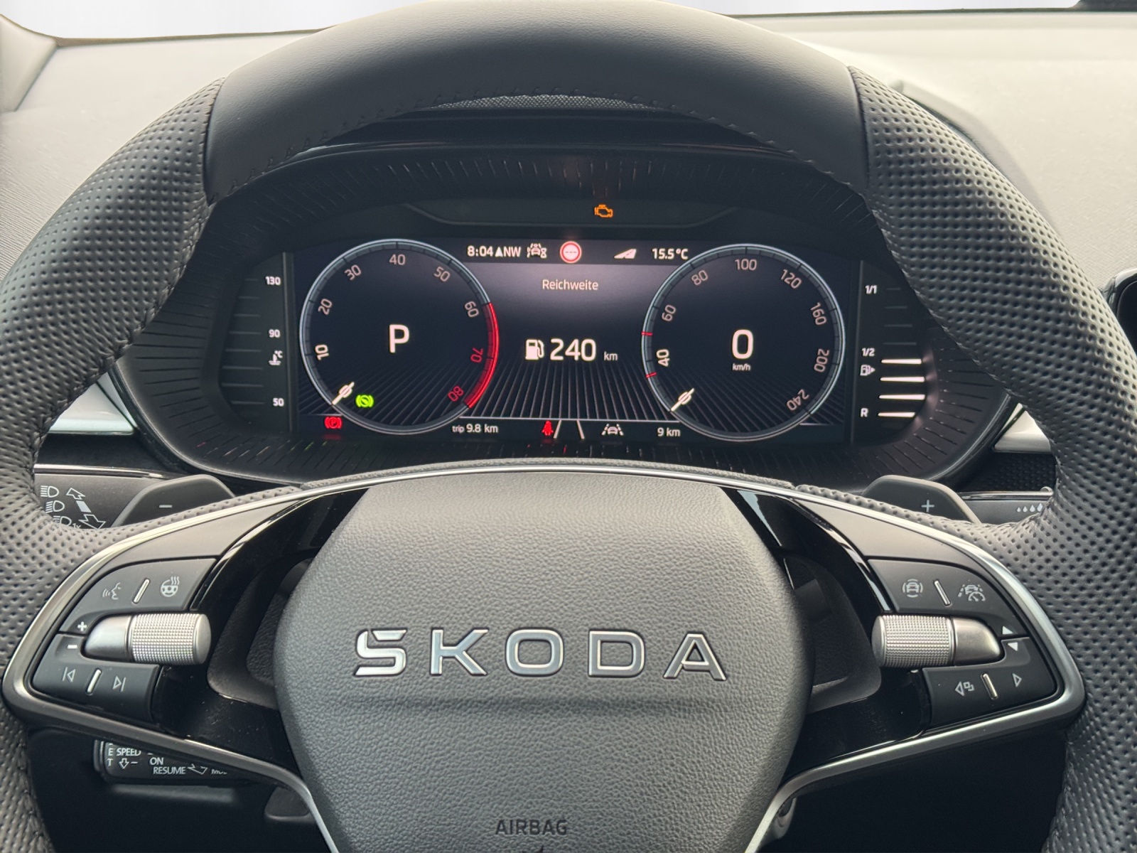 SKODA Fabia 1.5 TSI Dynamic DSG - 8