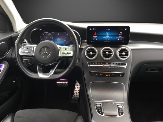 MERCEDES-BENZ GLC 200 AMG Line 4Matic - 8