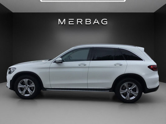 MERCEDES-BENZ GLC 200 AMG Line 4Matic - 3