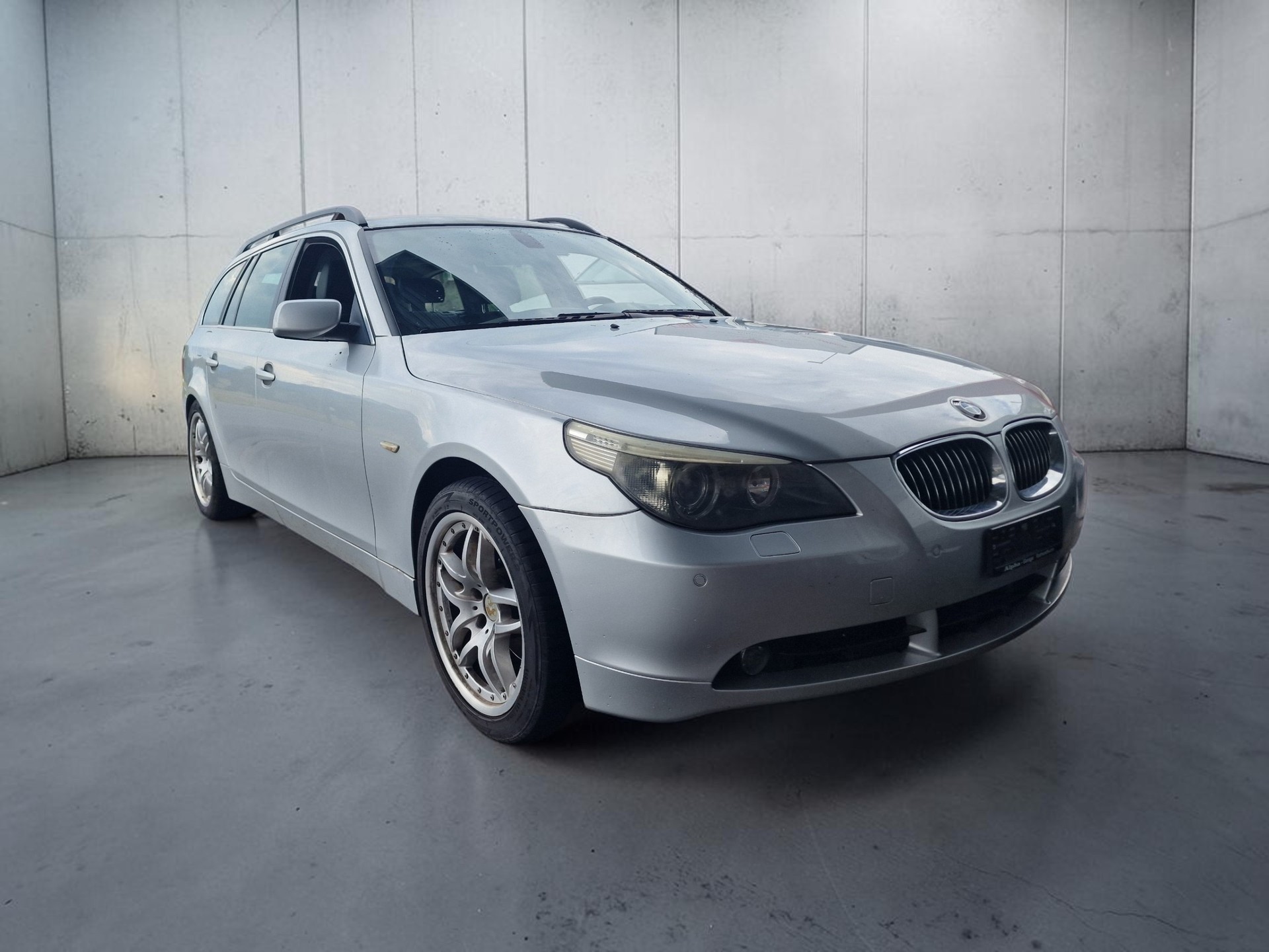 BMW 525xi Touring MFK 04.2025 - 2