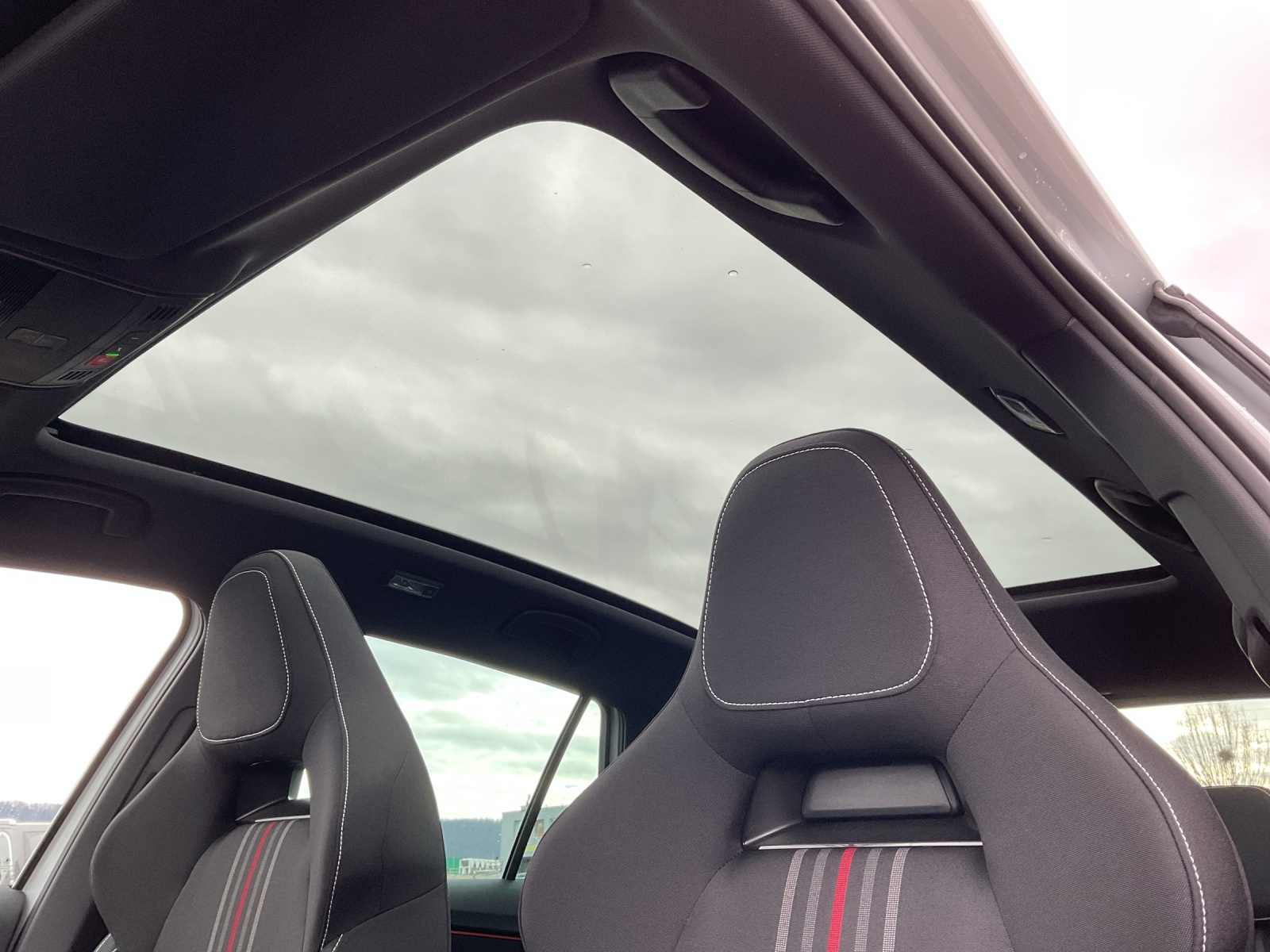 SKODA Kamiq 1.5 TSI Monte Carlo DSG - 15