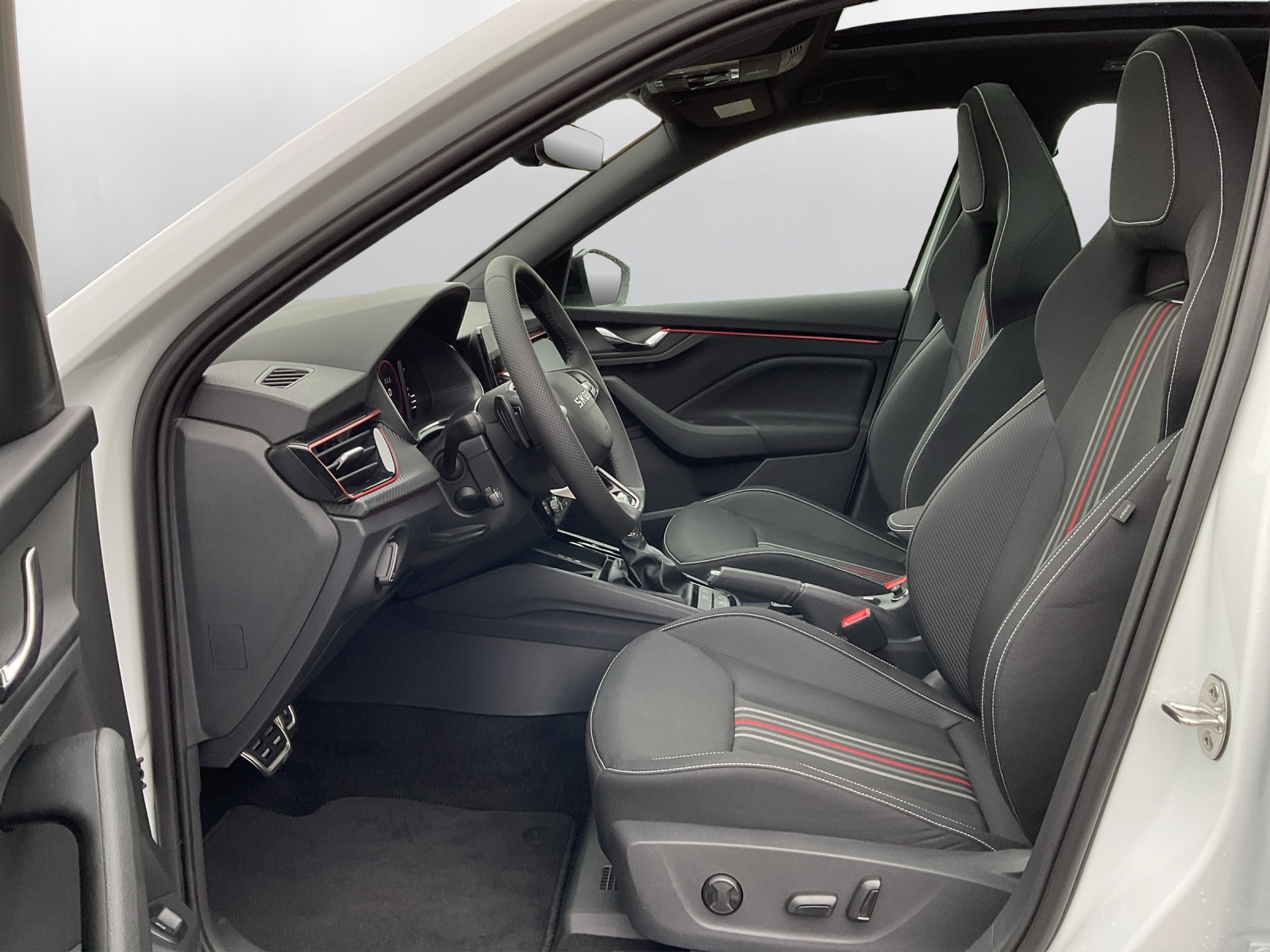 SKODA Kamiq 1.5 TSI Monte Carlo DSG - 10