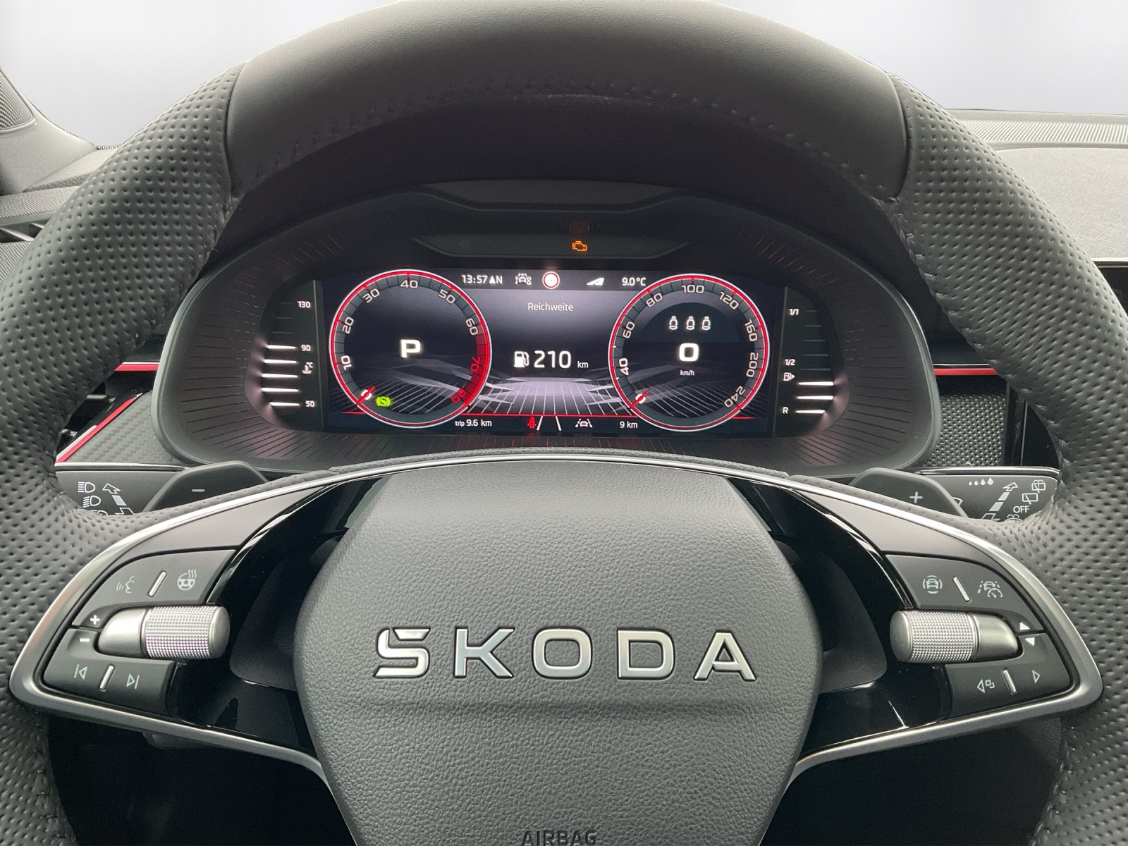 SKODA Kamiq 1.5 TSI Monte Carlo DSG - 8