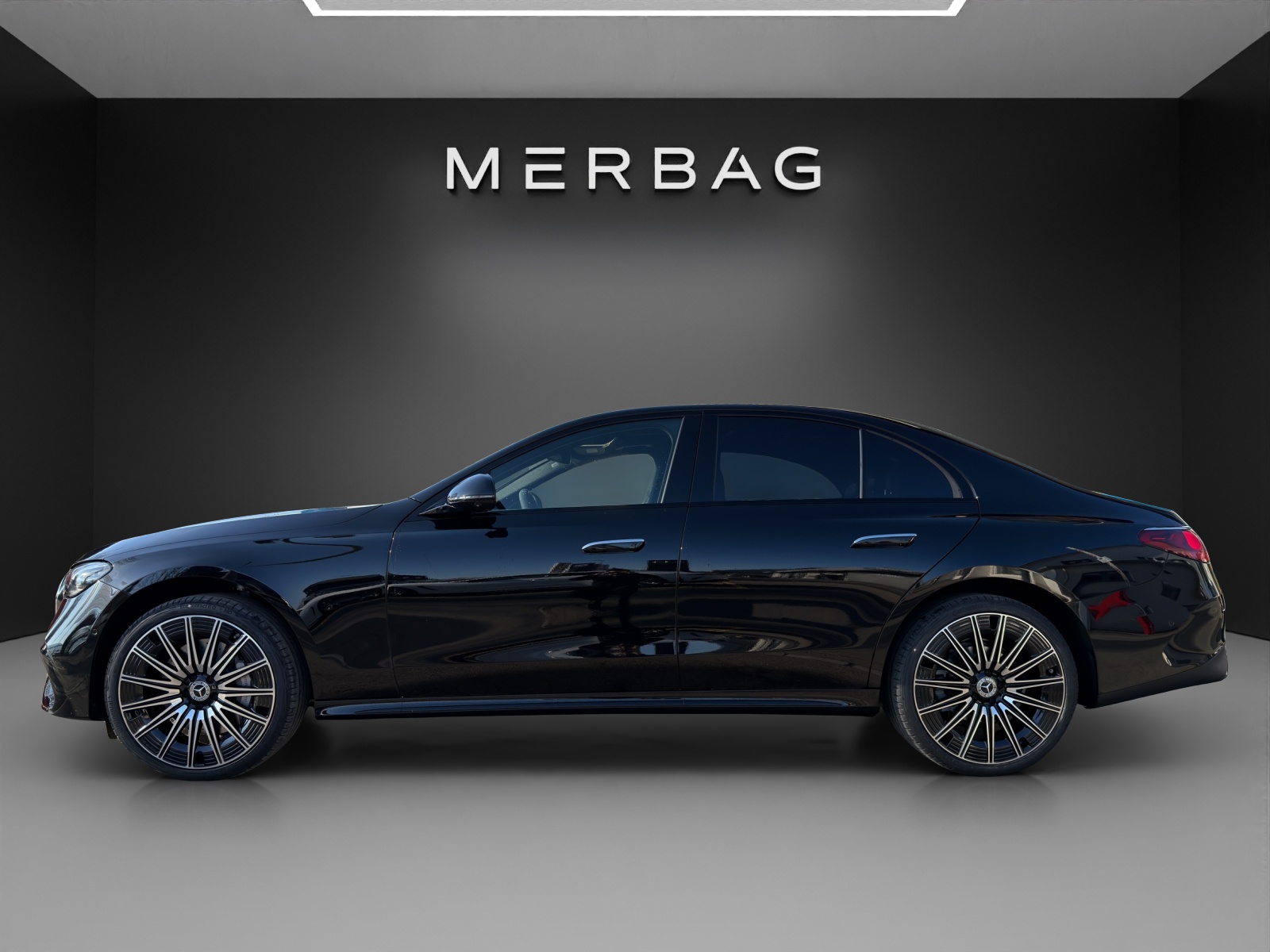 MERCEDES-BENZ E 220 d 4Matic 9G-Tronic - 6